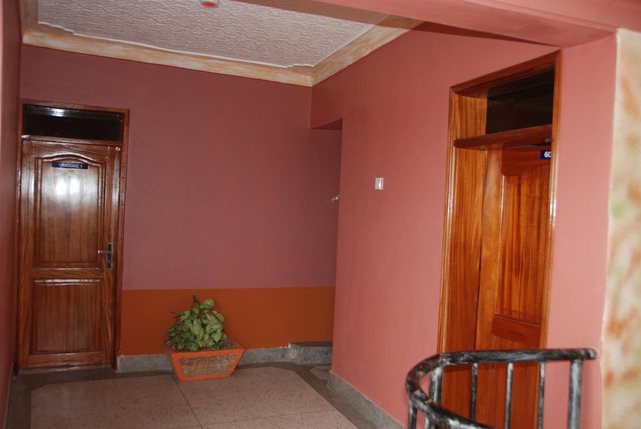 Precise Motel Kampala Exterior foto